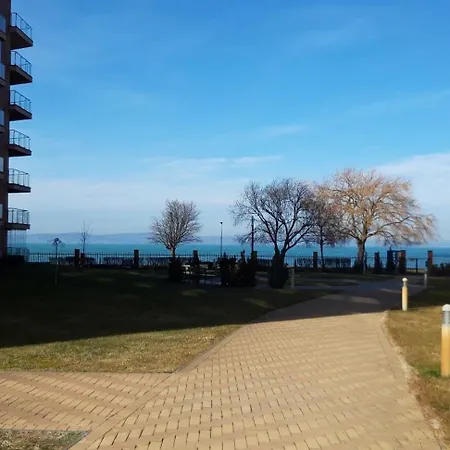 Galeriuspremium8 Apartament